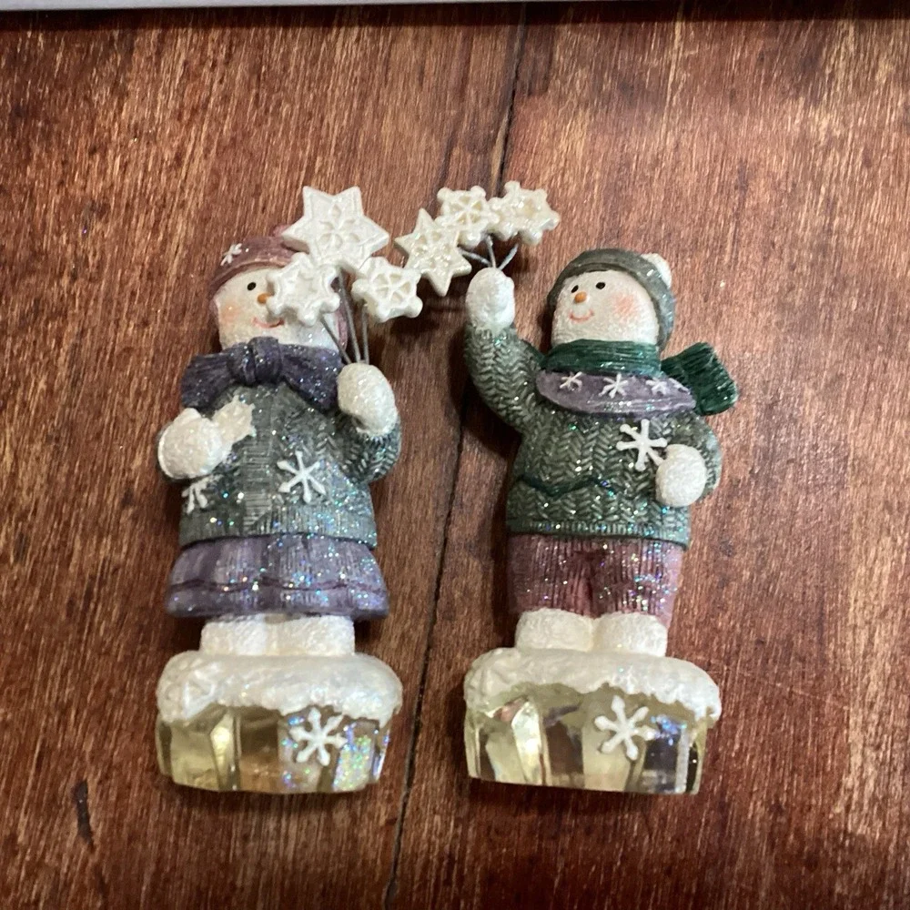 Snow Kid Figurines Resin Star‎ Wand Ice Base Glitter